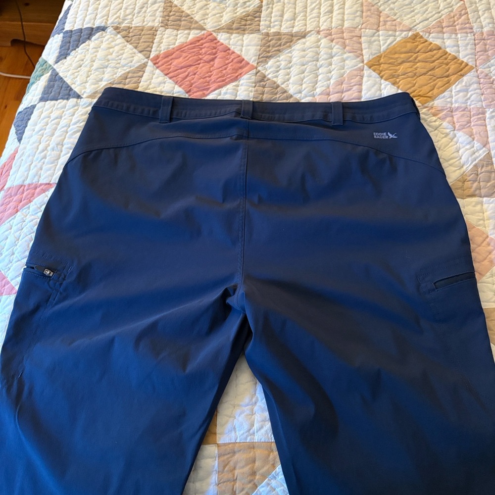 Eddie Bauer Women’s First Ascent Guide Pro Pant - Picture 4 of 5